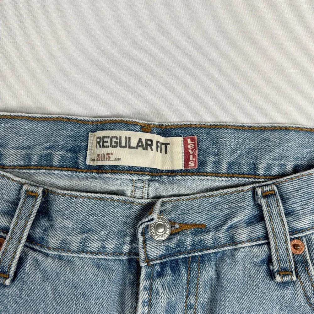 Levi's 505 Regular Fit Jeans Light Wash Denim Straight Leg Mens 36x30